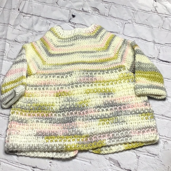 Beautiful Sweater/ Coat crocheted  9-12m - Picture 5 of 5